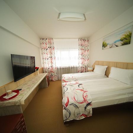 Hotel Bucovina Suceava Buitenkant foto