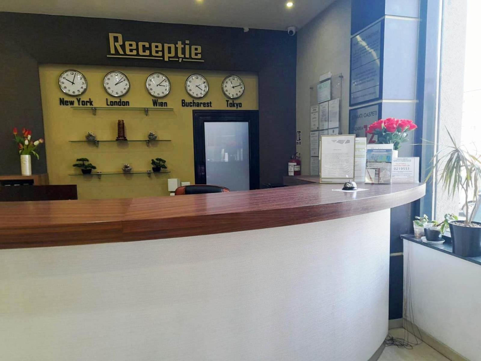 Hotel Bucovina Suceava Buitenkant foto