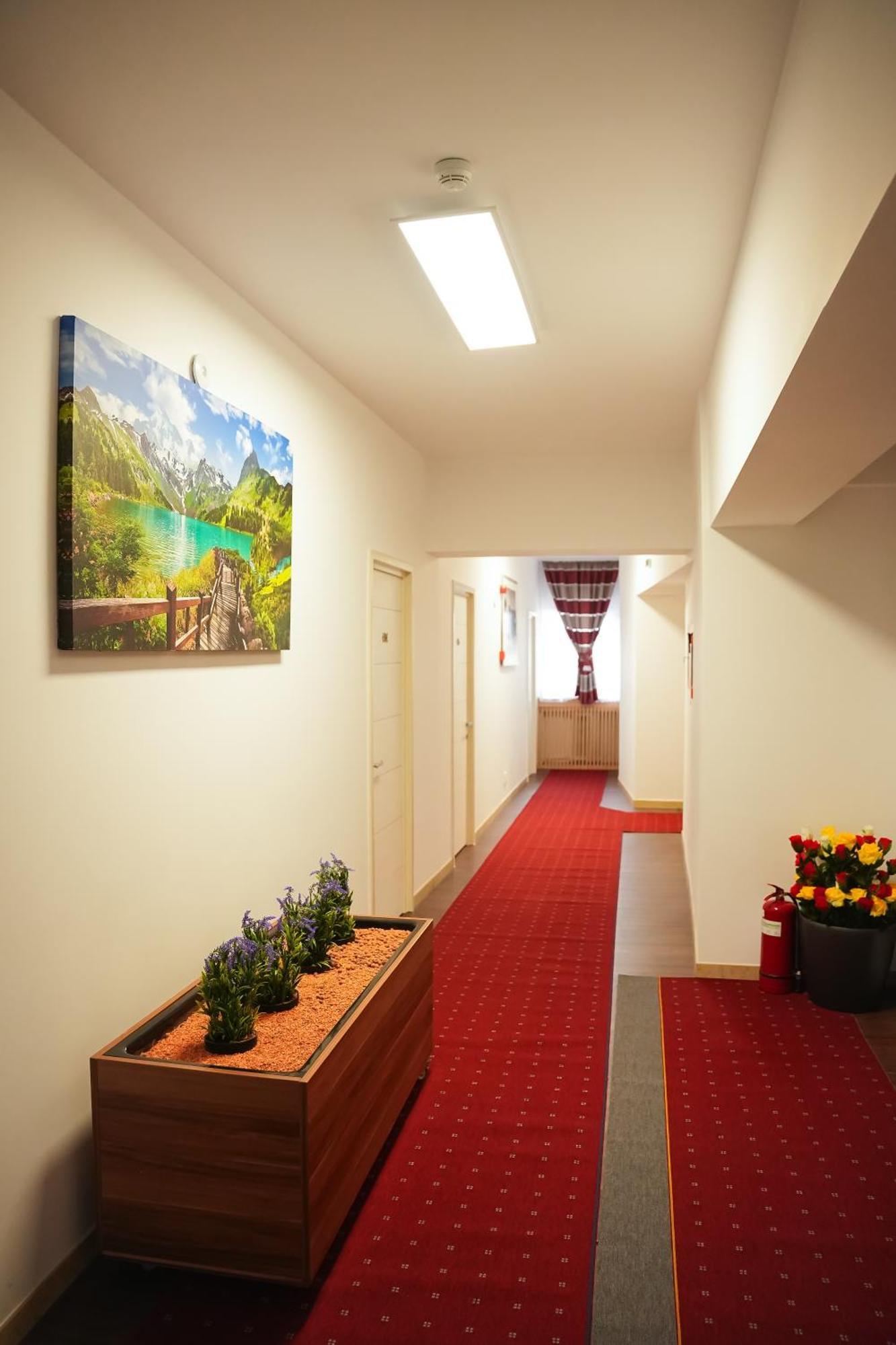 Hotel Bucovina Suceava Buitenkant foto
