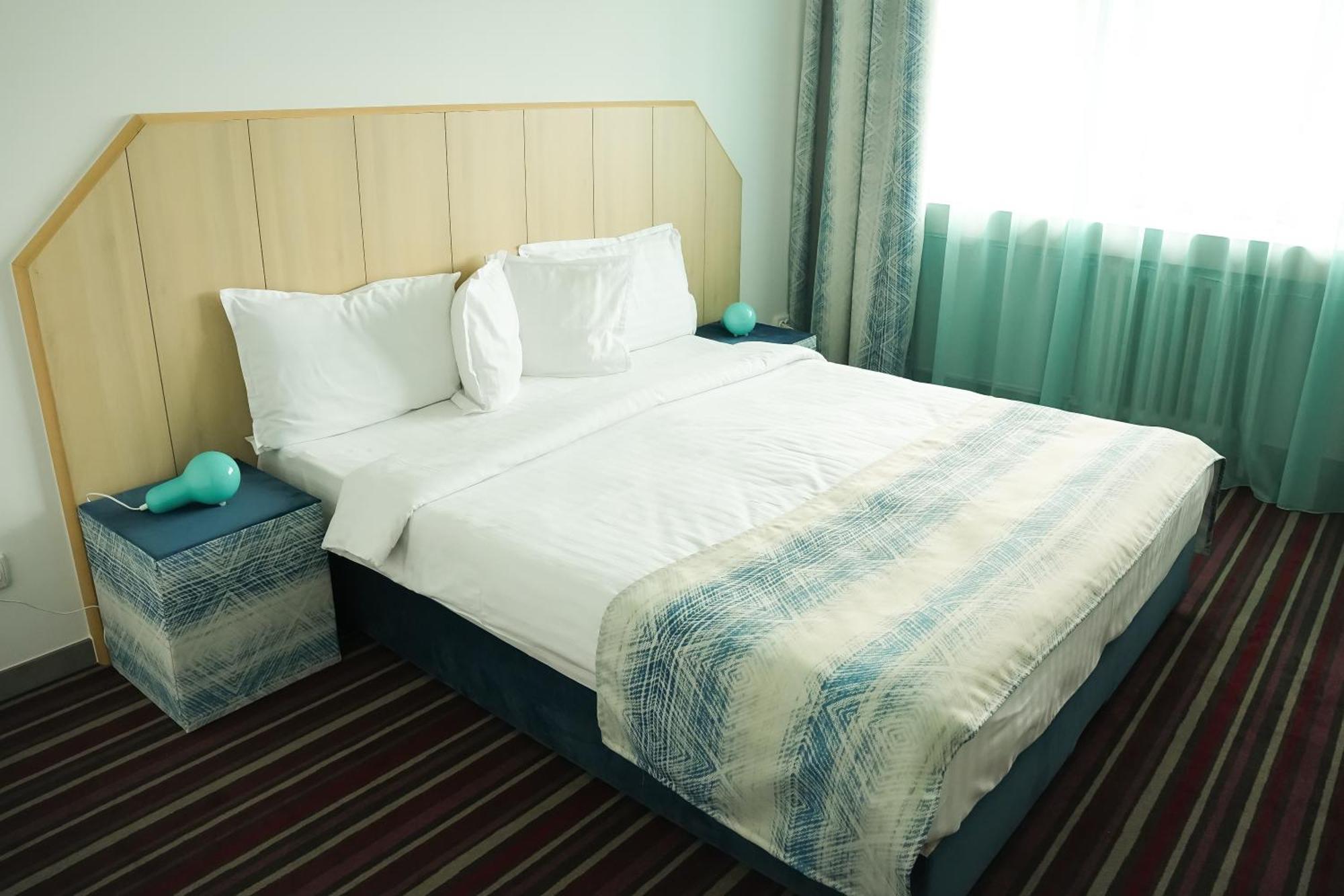 Hotel Bucovina Suceava Buitenkant foto