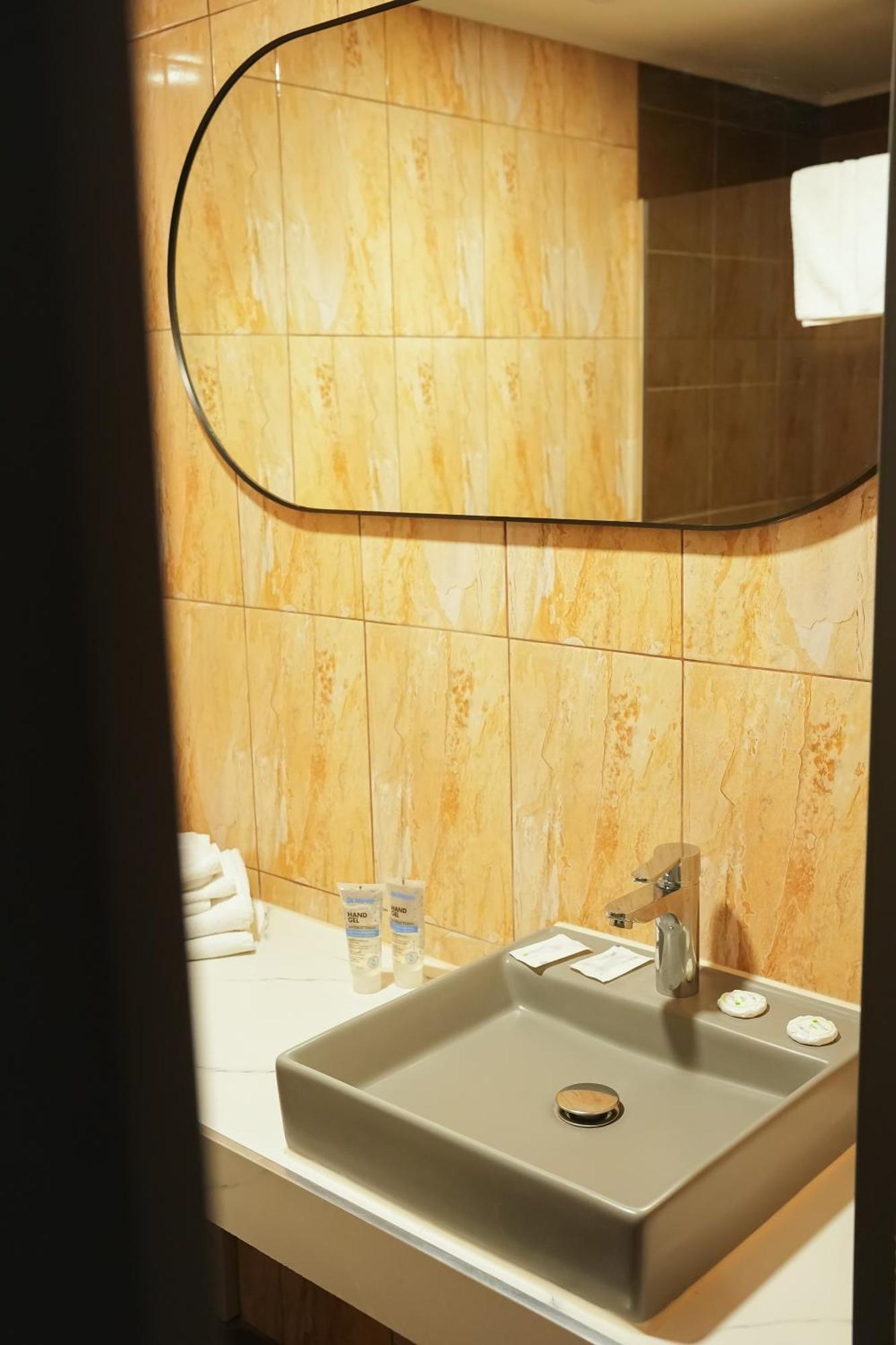 Hotel Bucovina Suceava Buitenkant foto