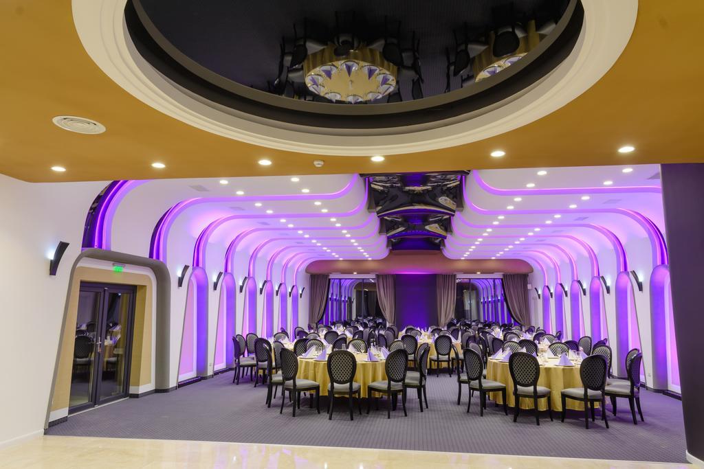 Hotel Bucovina Suceava Buitenkant foto
